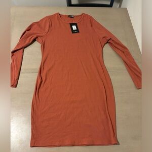 Brand new fashion nova bodycon dress new with tags rust/peach color